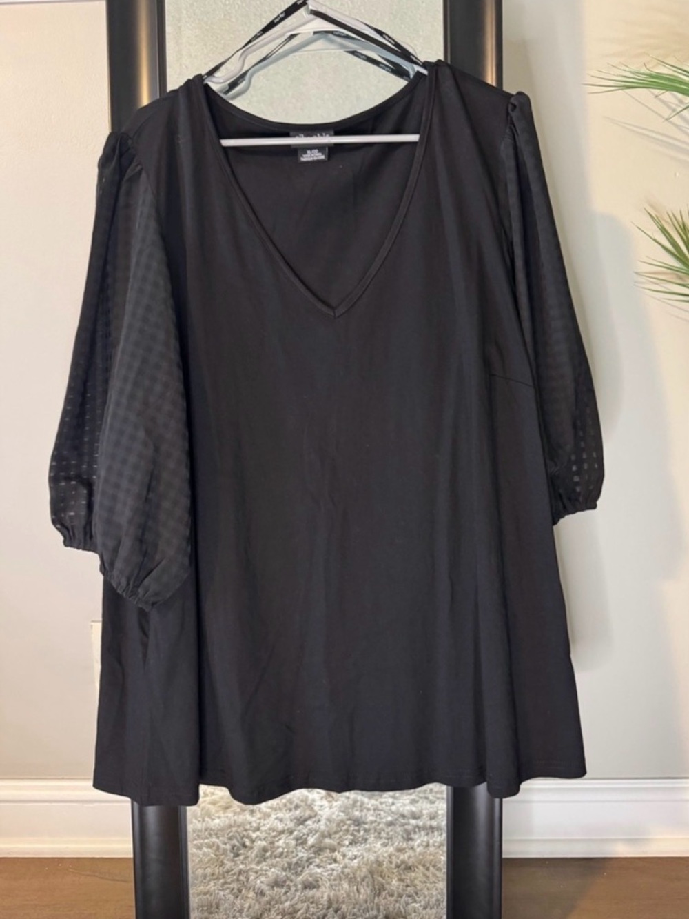 City Chic Black V-Neck Blouse with Puff Sleeves